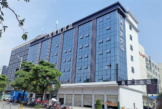 深圳玻璃幕墻多少錢一平米？中東幕墻詳解！