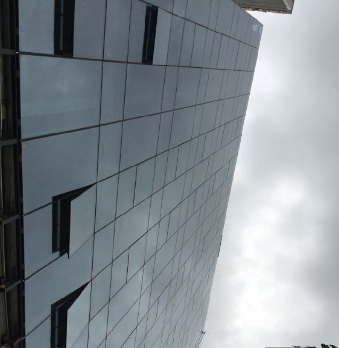 深圳坪山玻璃幕墻安裝一平米多少錢 深圳坪山玻璃幕墻安裝一平米多少錢