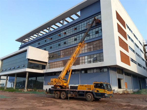 隱框玻璃幕墻玻璃板塊脫落原因分析 ，看完一目了然-中東幕墻